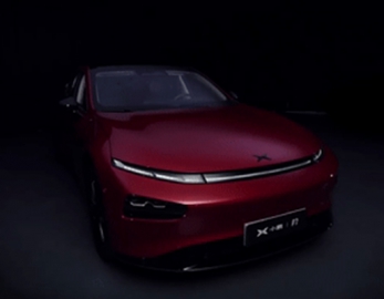 小鵬P7廣告--圣誕節